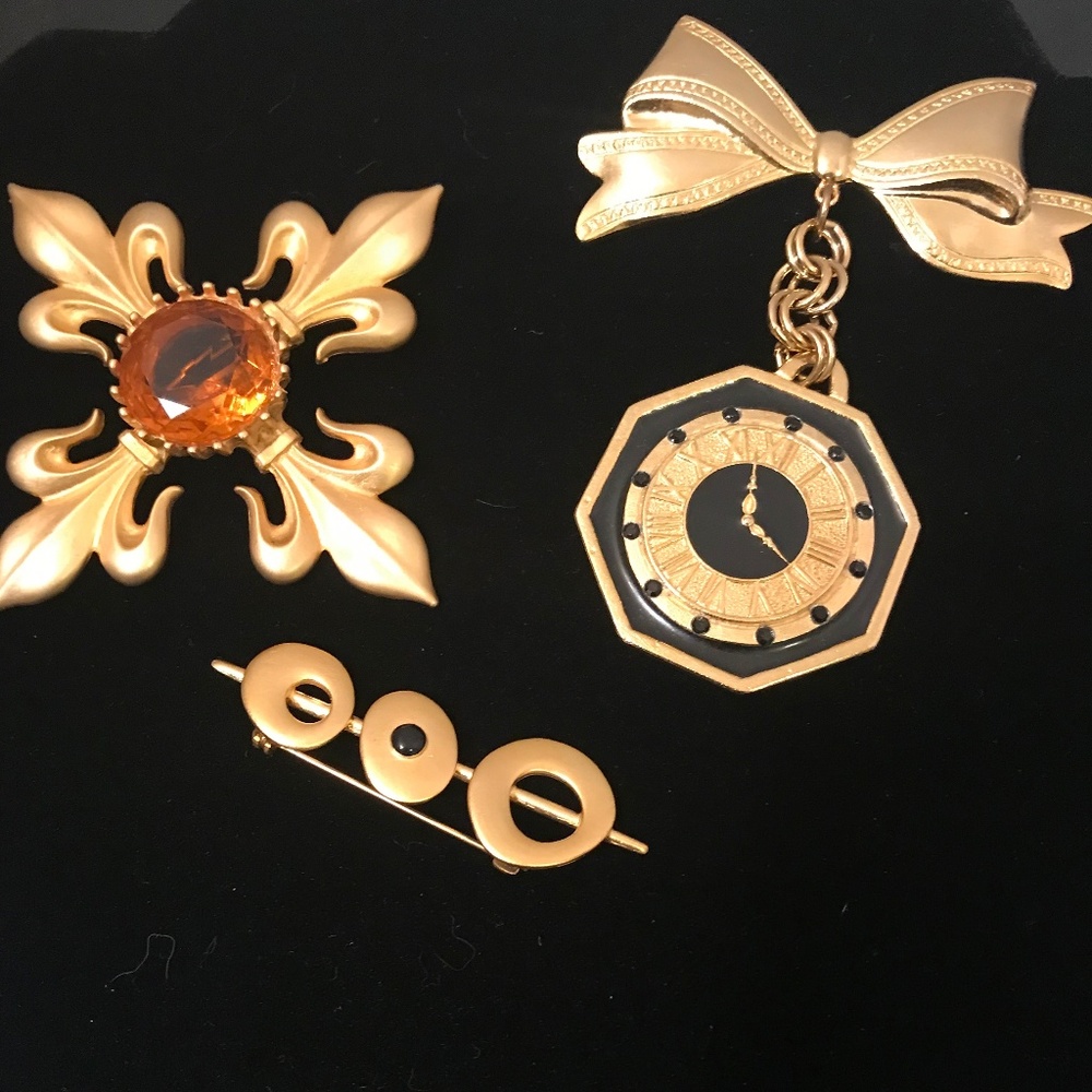 Vintage Maxine Denker Brooch Set Of Three